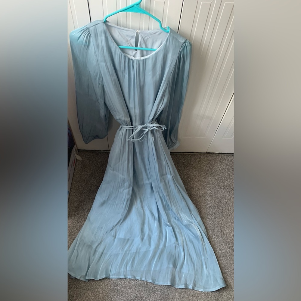 Dazy by Shein’s tea-length blue maxi dress (size medium)